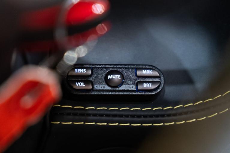 http://www.koenigseggchicago.com/galleria_images/157/157_p40_f.jpg