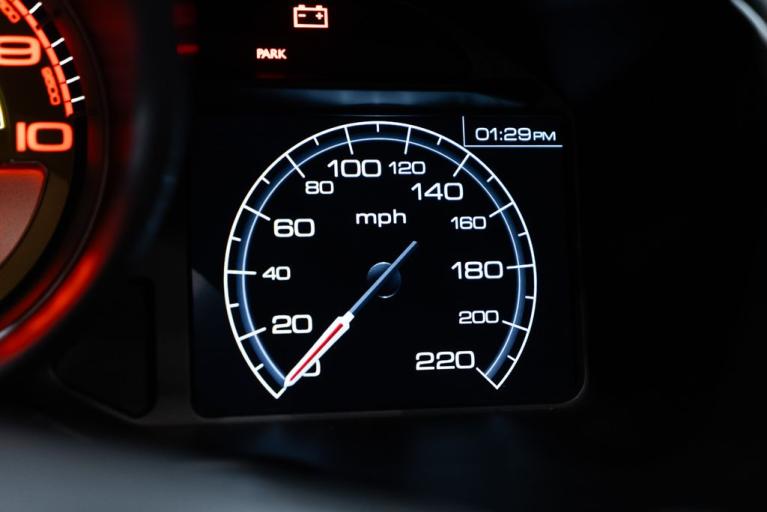http://www.koenigseggchicago.com/galleria_images/158/158_p36_f.jpg