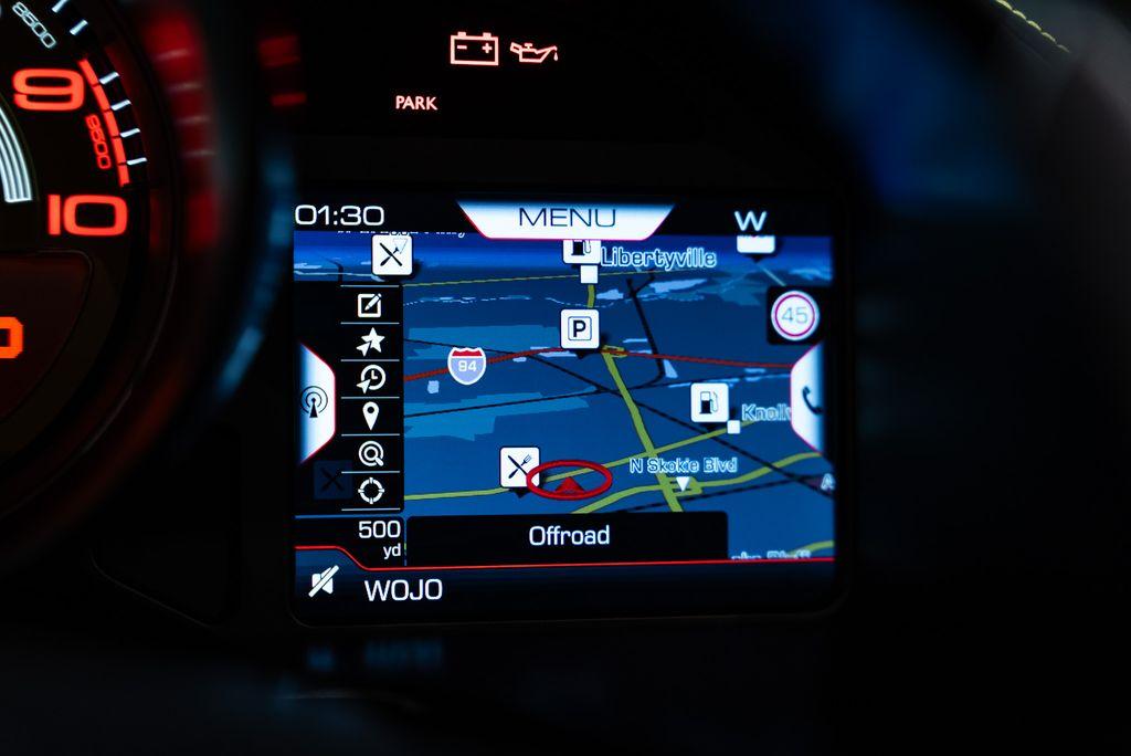 http://www.koenigseggchicago.com/galleria_images/159/159_p33_l.jpg