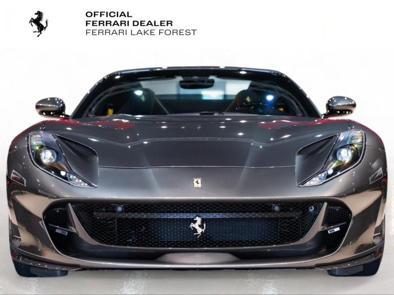 http://www.koenigseggchicago.com/galleria_images/159/159_p7_f.jpg