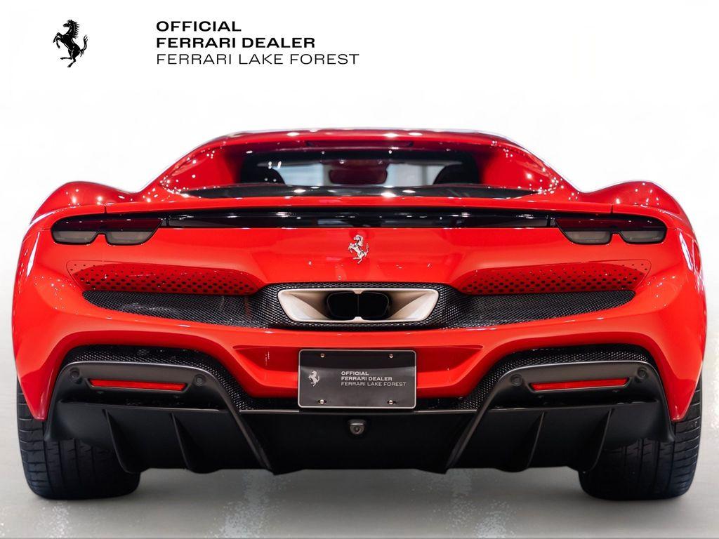 http://www.koenigseggchicago.com/galleria_images/161/161_p11_l.jpg