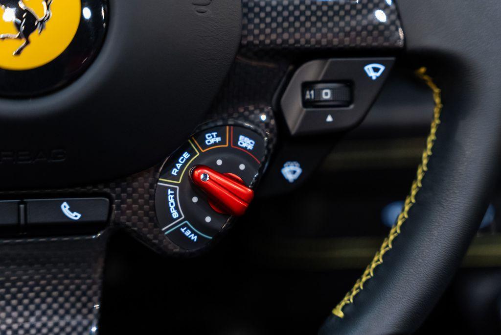 http://www.koenigseggchicago.com/galleria_images/162/162_p25_l.jpg