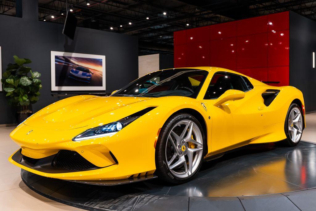 http://www.koenigseggchicago.com/galleria_images/162/162_p46_l.jpg