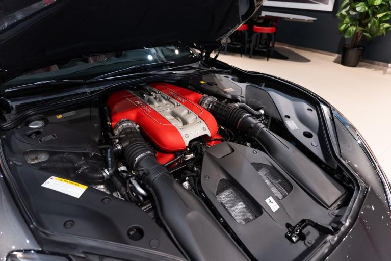 http://www.koenigseggchicago.com/galleria_images/163/163_p17_f.jpg