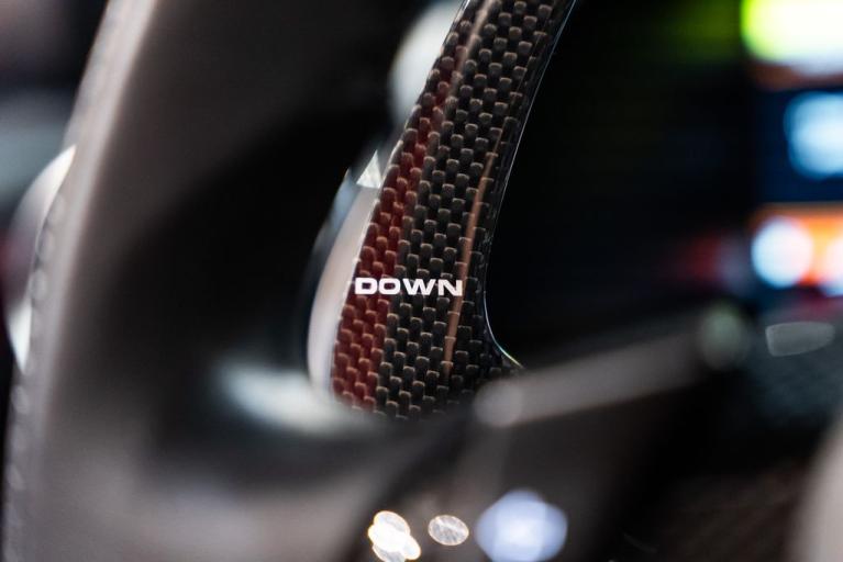 http://www.koenigseggchicago.com/galleria_images/163/163_p32_f.jpg