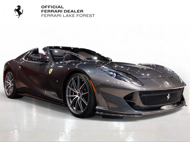 http://www.koenigseggchicago.com/galleria_images/163/163_p8_f.jpg