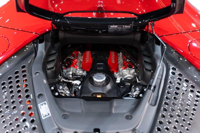 http://www.koenigseggchicago.com/galleria_images/164/164_p23_f.jpg