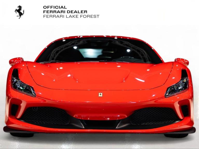 http://www.koenigseggchicago.com/galleria_images/166/166_p7_f.jpg
