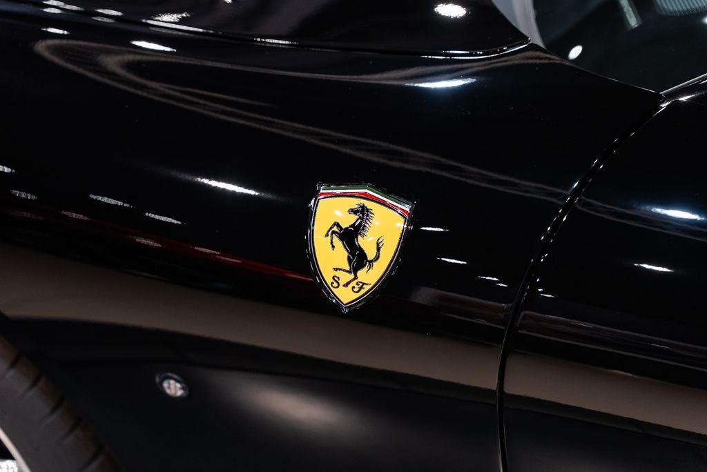 http://www.koenigseggchicago.com/galleria_images/167/167_p12_l.jpg