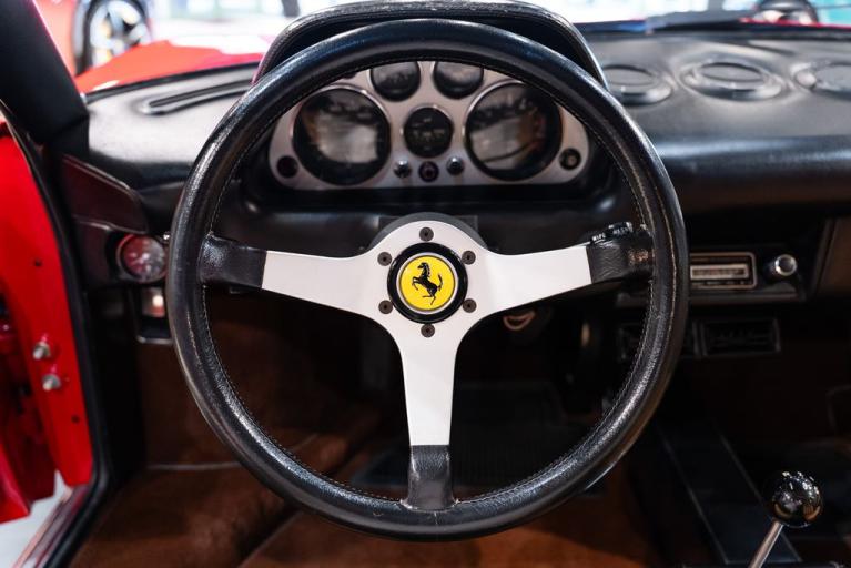 http://www.koenigseggchicago.com/galleria_images/168/168_p5_f.jpg