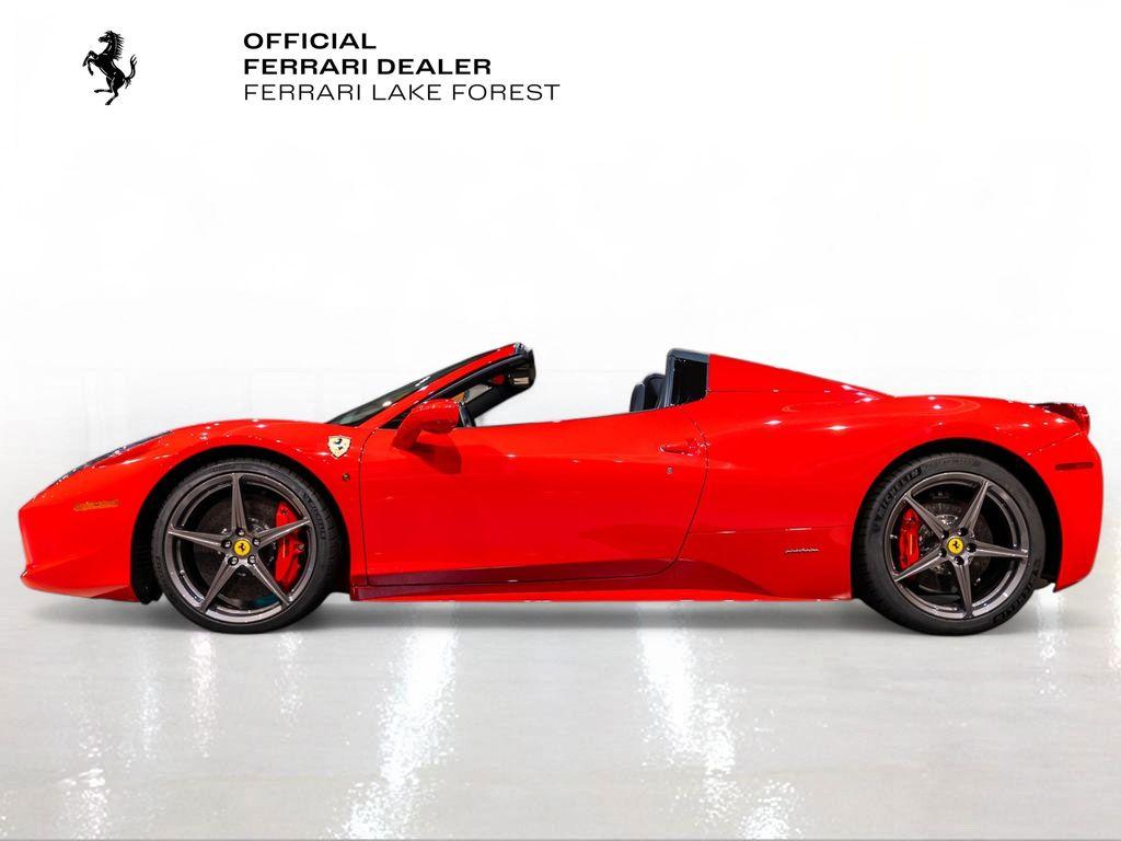 http://www.koenigseggchicago.com/galleria_images/170/170_p3_l.jpg