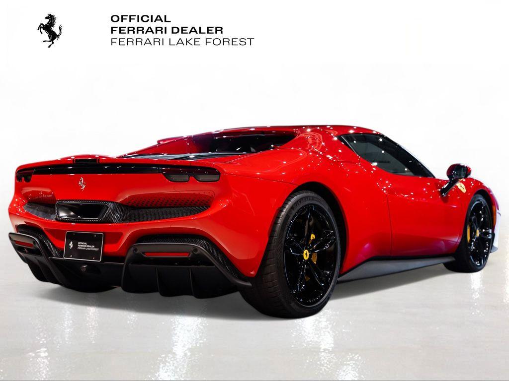 http://www.koenigseggchicago.com/galleria_images/171/171_p10_l.jpg