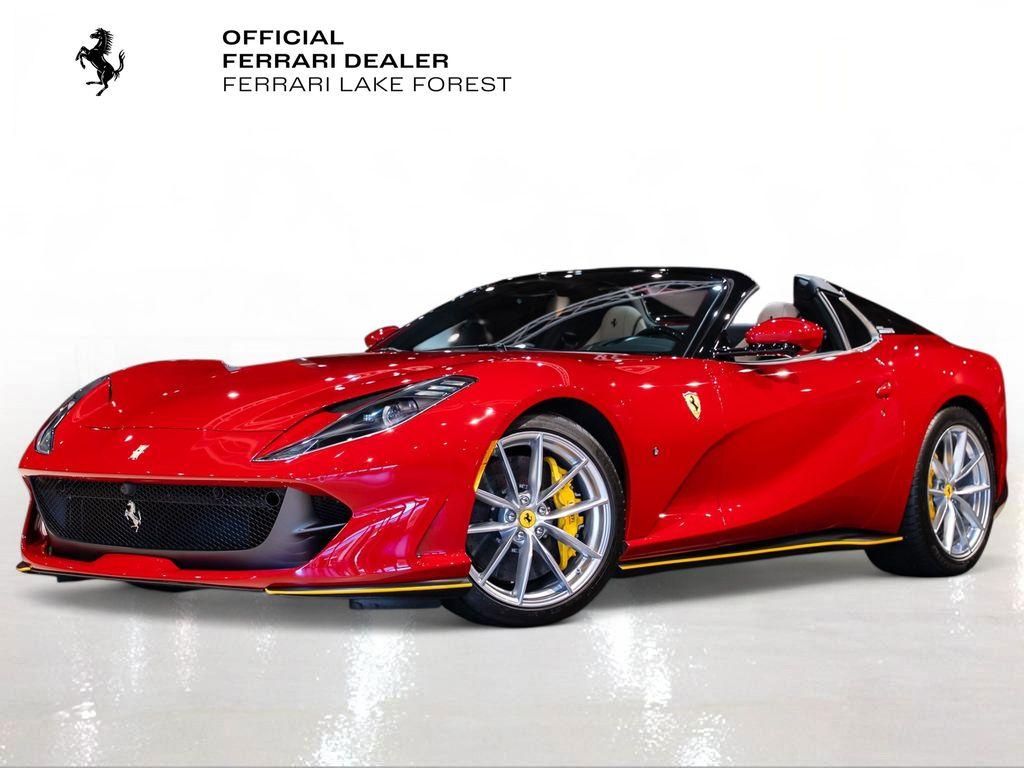 http://www.koenigseggchicago.com/galleria_images/173/173_main_l.jpg