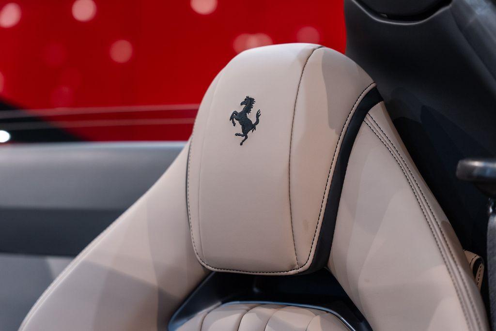 http://www.koenigseggchicago.com/galleria_images/173/173_p6_l.jpg