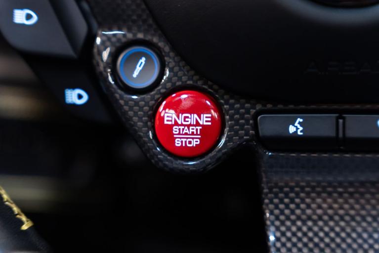 http://www.koenigseggchicago.com/galleria_images/175/175_p34_f.jpg