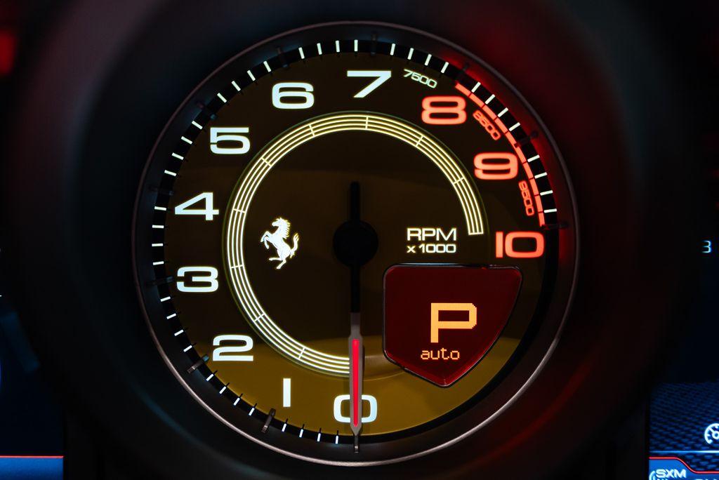 http://www.koenigseggchicago.com/galleria_images/175/175_p39_l.jpg