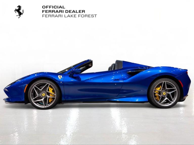 http://www.koenigseggchicago.com/galleria_images/175/175_p3_f.jpg