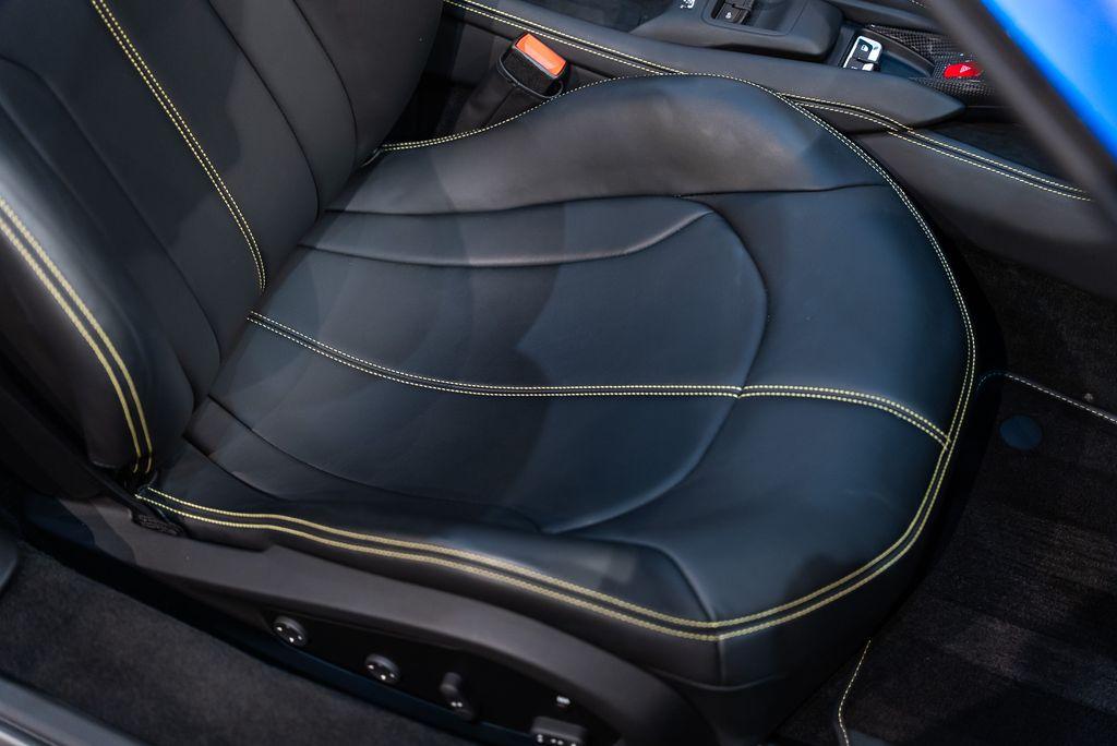 http://www.koenigseggchicago.com/galleria_images/175/175_p54_l.jpg