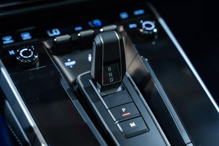 http://www.koenigseggchicago.com/galleria_images/177/177_p51_f.jpg