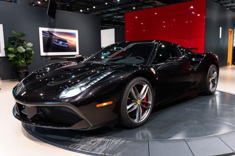 http://www.koenigseggchicago.com/galleria_images/178/178_p49_f.jpg