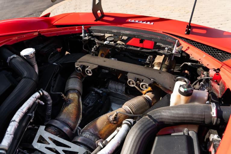 http://www.koenigseggchicago.com/galleria_images/179/179_p22_f.jpg