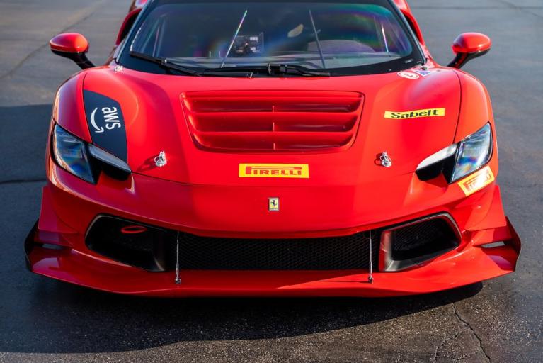 http://www.koenigseggchicago.com/galleria_images/179/179_p44_f.jpg