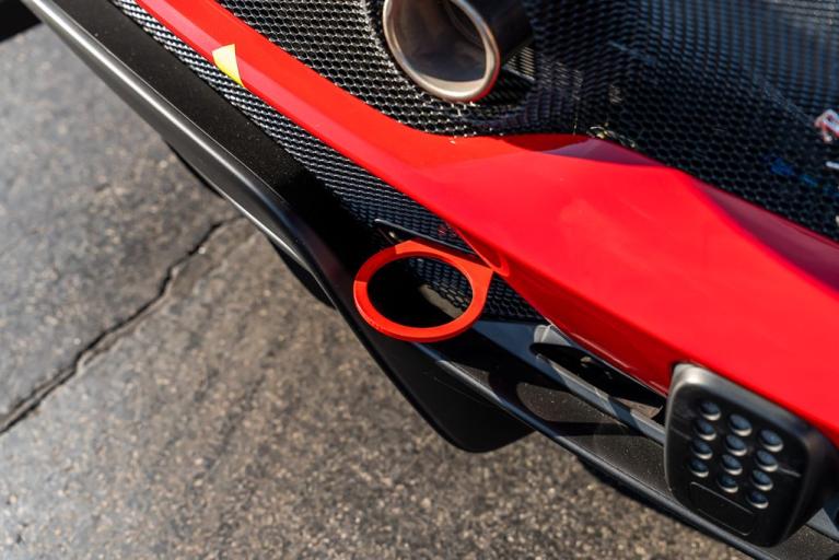 http://www.koenigseggchicago.com/galleria_images/179/179_p47_f.jpg