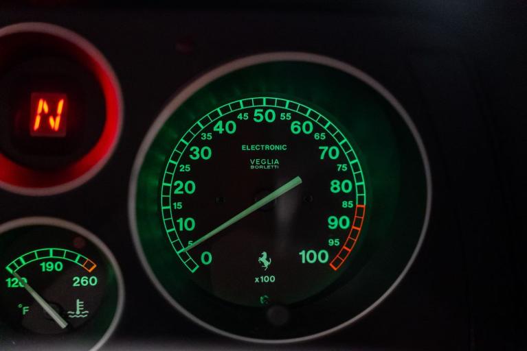 http://www.koenigseggchicago.com/galleria_images/180/180_p35_f.jpg