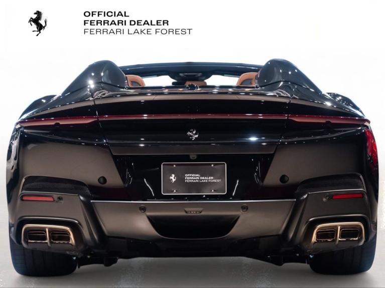 http://www.koenigseggchicago.com/galleria_images/182/182_p11_f.jpg