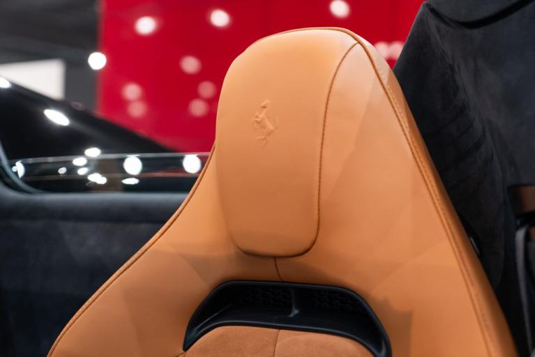 http://www.koenigseggchicago.com/galleria_images/182/182_p6_f.jpg