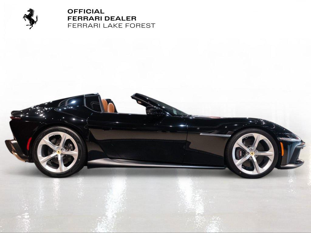 http://www.koenigseggchicago.com/galleria_images/182/182_p9_l.jpg