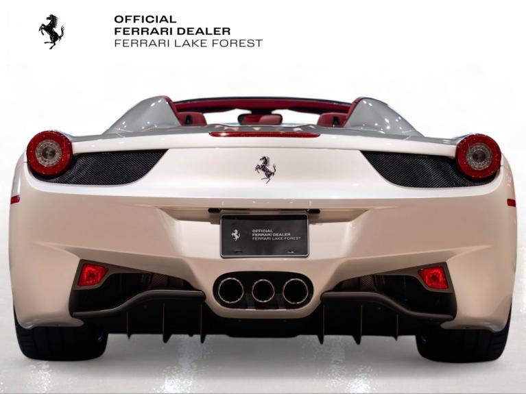 http://www.koenigseggchicago.com/galleria_images/184/184_p11_f.jpg
