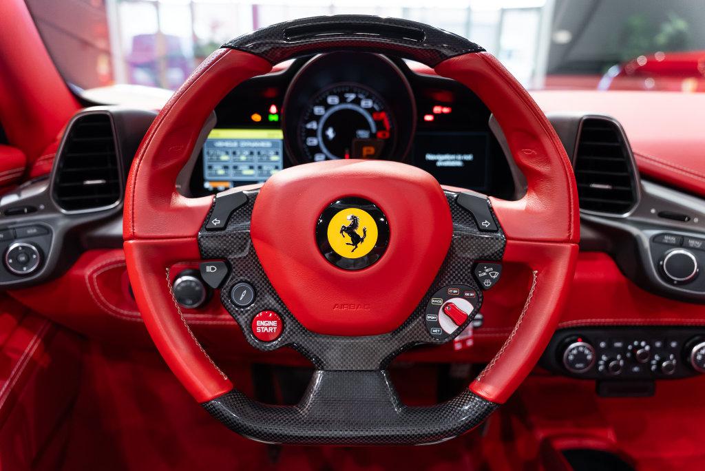 http://www.koenigseggchicago.com/galleria_images/184/184_p5_l.jpg