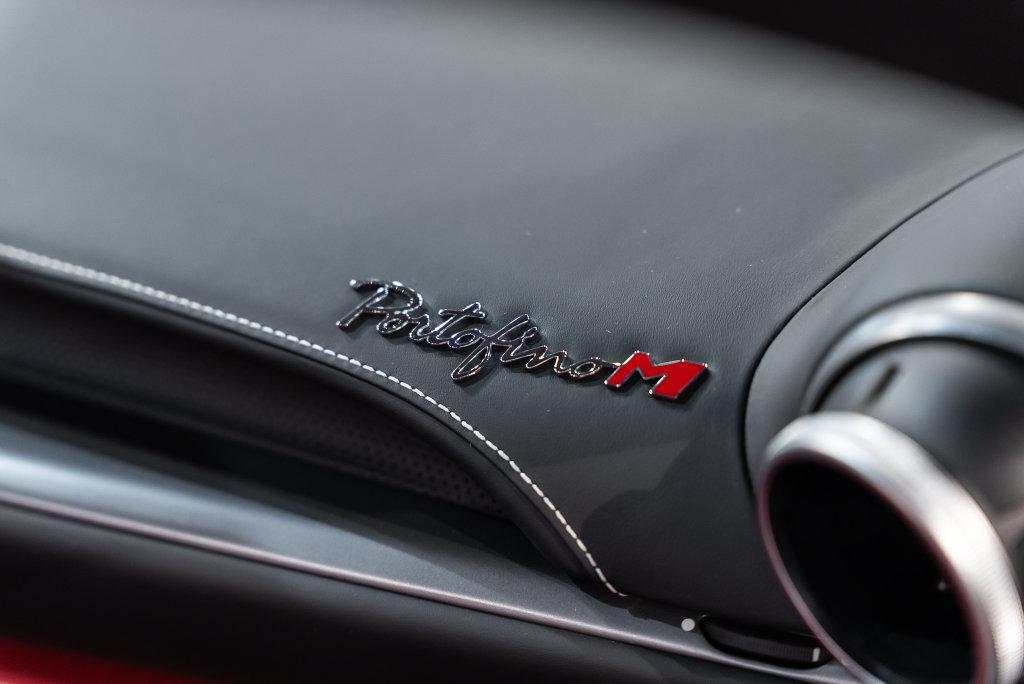 http://www.koenigseggchicago.com/galleria_images/186/186_p51_l.jpg