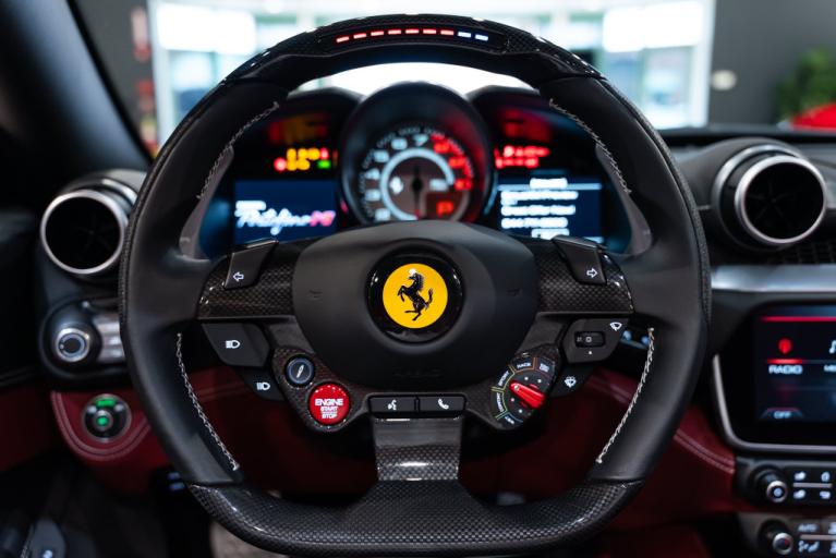 http://www.koenigseggchicago.com/galleria_images/186/186_p5_f.jpg