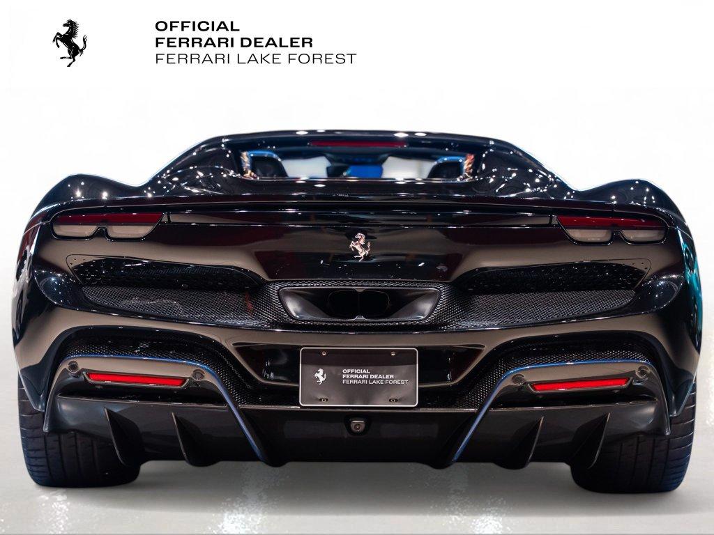http://www.koenigseggchicago.com/galleria_images/188/188_p11_l.jpg
