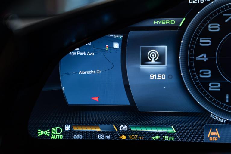 http://www.koenigseggchicago.com/galleria_images/188/188_p37_f.jpg