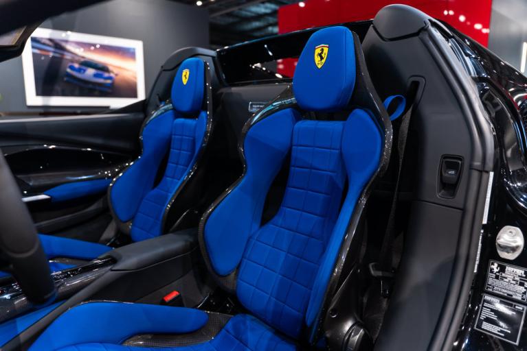 http://www.koenigseggchicago.com/galleria_images/188/188_p4_f.jpg