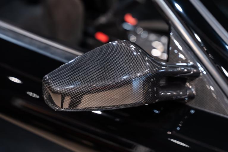 http://www.koenigseggchicago.com/galleria_images/191/191_p17_f.jpg