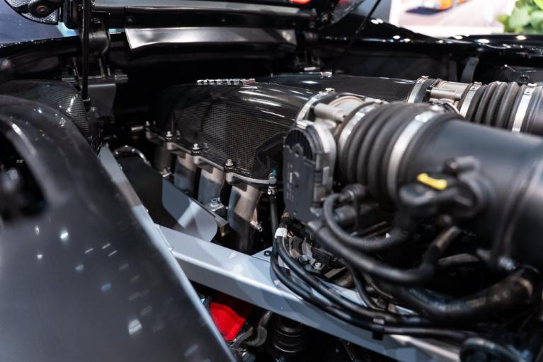 http://www.koenigseggchicago.com/galleria_images/191/191_p21_f.jpg