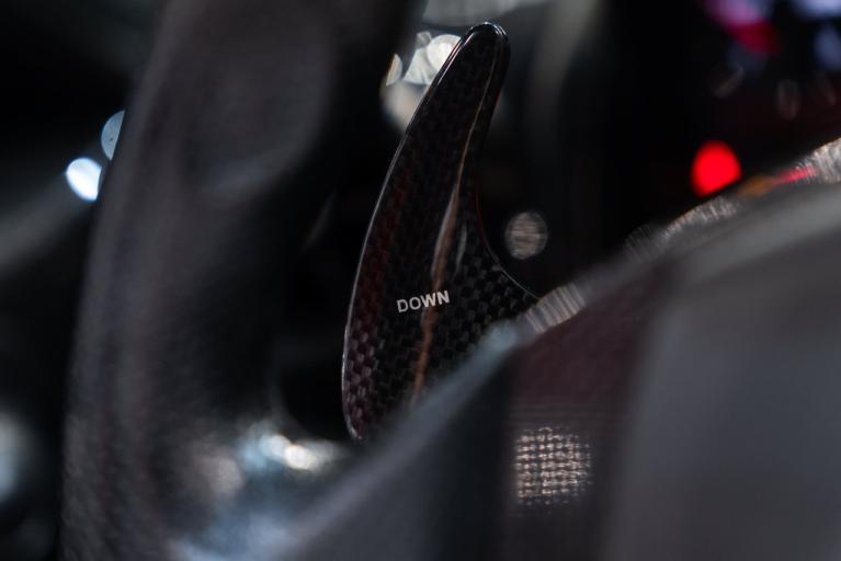 http://www.koenigseggchicago.com/galleria_images/191/191_p33_f.jpg