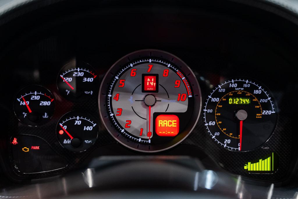 http://www.koenigseggchicago.com/galleria_images/191/191_p34_l.jpg