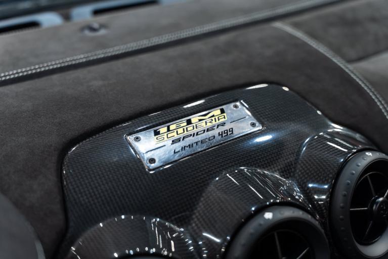 http://www.koenigseggchicago.com/galleria_images/191/191_p39_f.jpg
