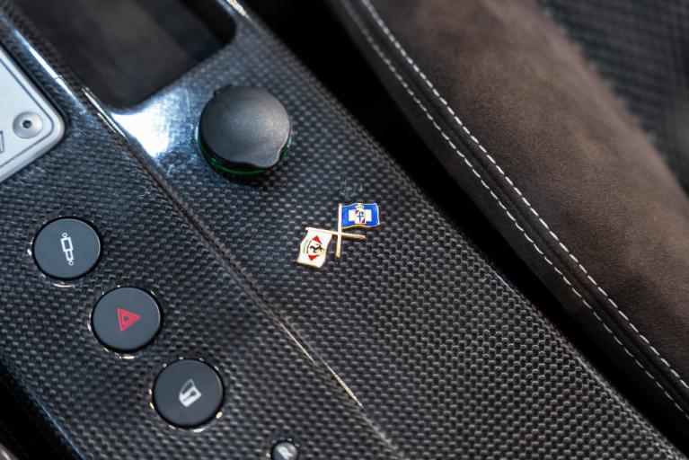 http://www.koenigseggchicago.com/galleria_images/191/191_p45_f.jpg