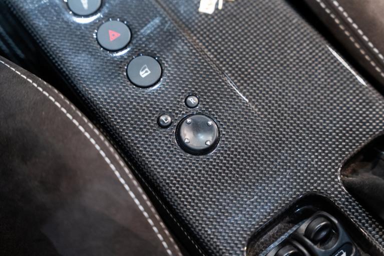 http://www.koenigseggchicago.com/galleria_images/191/191_p46_f.jpg