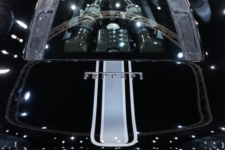 http://www.koenigseggchicago.com/galleria_images/191/191_p54_f.jpg