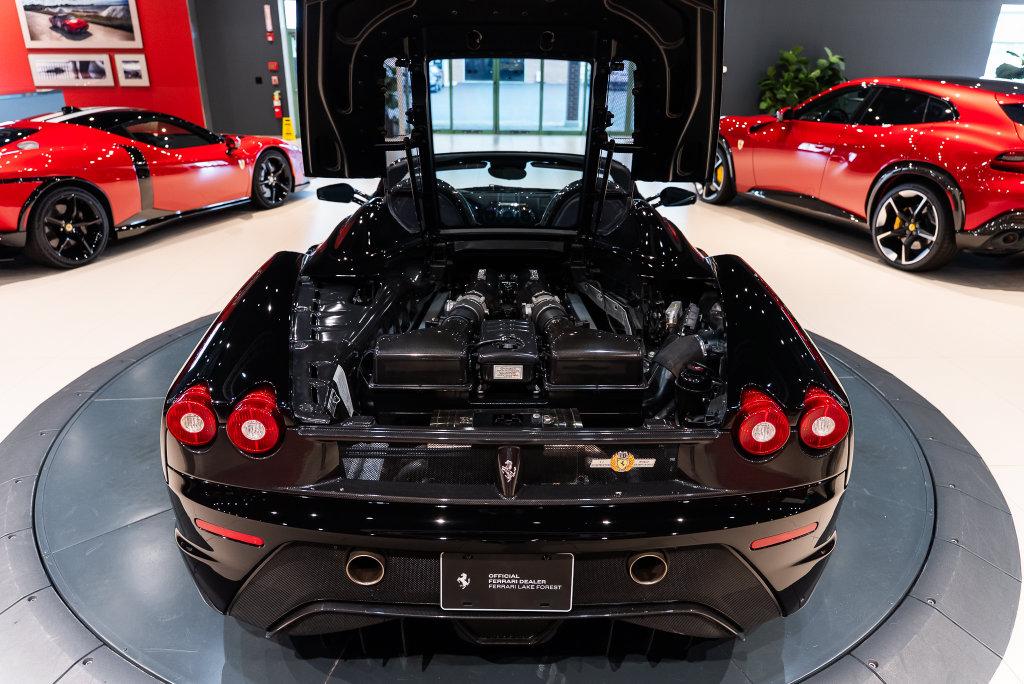 http://www.koenigseggchicago.com/galleria_images/191/191_p57_l.jpg