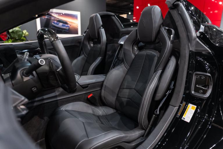 http://www.koenigseggchicago.com/galleria_images/193/193_p11_f.jpg