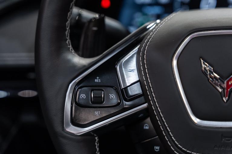 http://www.koenigseggchicago.com/galleria_images/193/193_p14_f.jpg