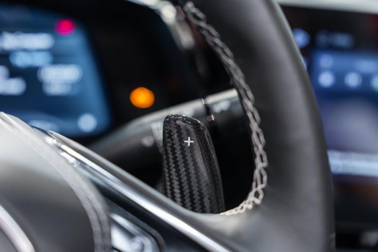 http://www.koenigseggchicago.com/galleria_images/193/193_p16_f.jpg